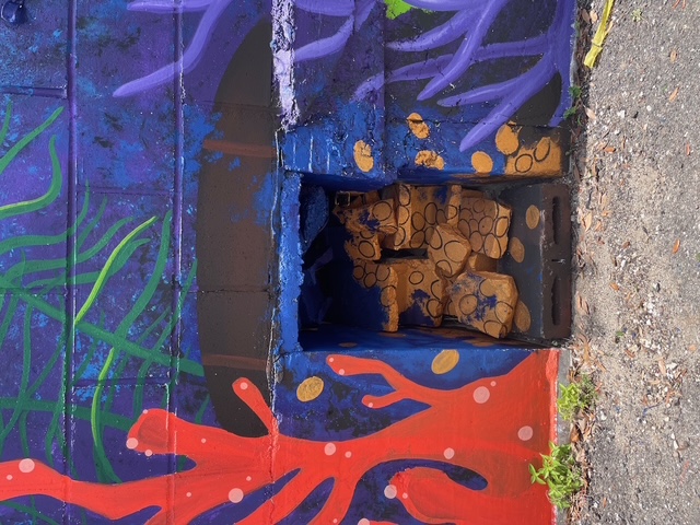 Murray the octopus mural, view 19.